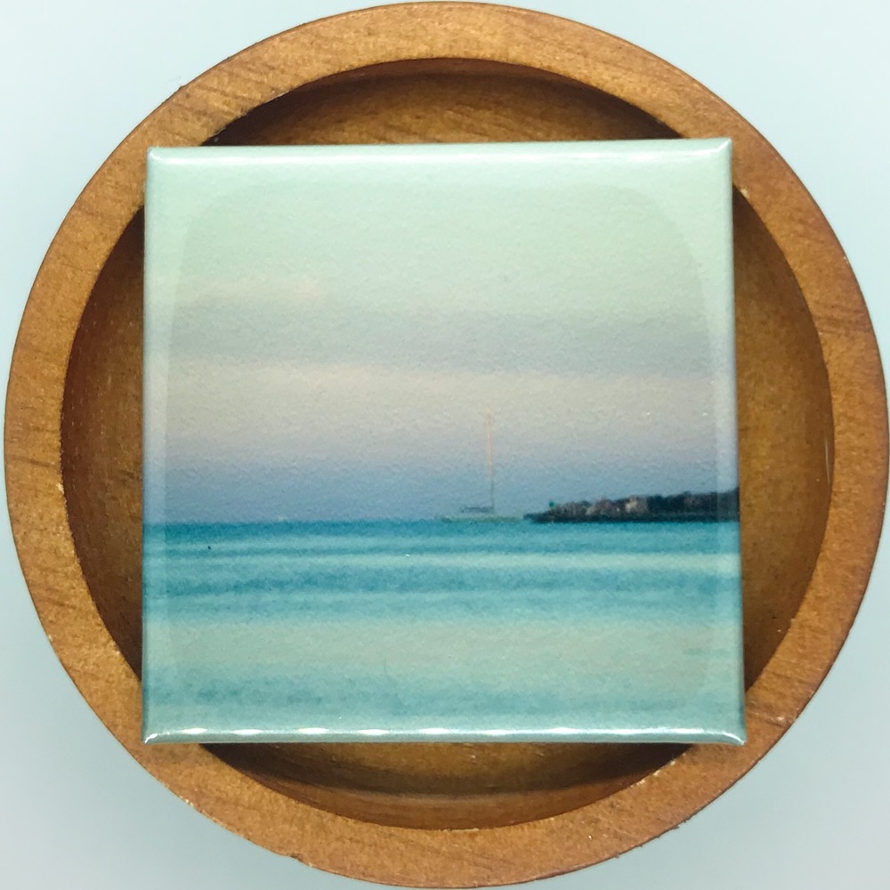 ✨3/$25✨  Martha’s Vineyard Sunset Photo Magnet